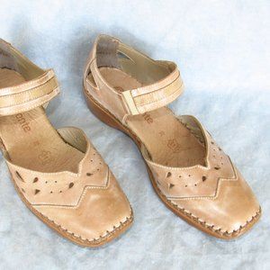 Remonte “Doris” Laser-cut Leather Mary Jane Sandals – EU Size 39